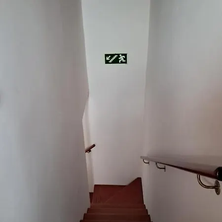 Apartment Haus Am Gruenen Angra do Heroismo